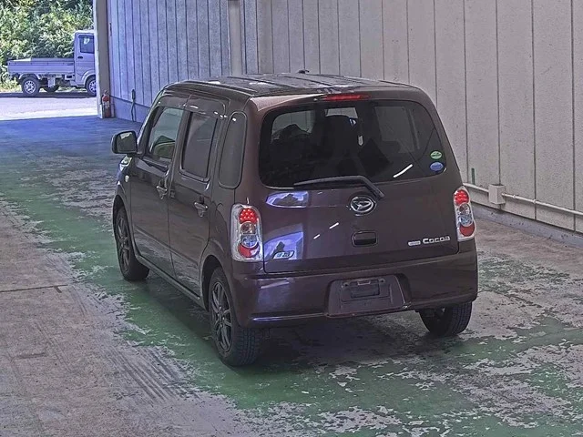 Daihatsu Mira Cocoa  с аукциона в Японии
