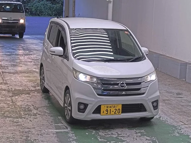 Nissan Dayz 2013