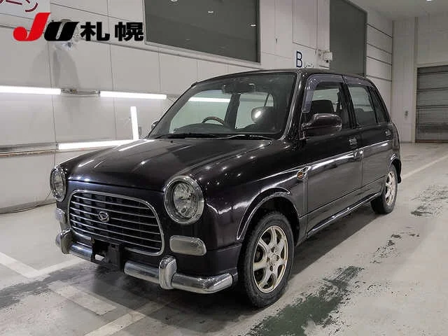 Daihatsu Mira 2000