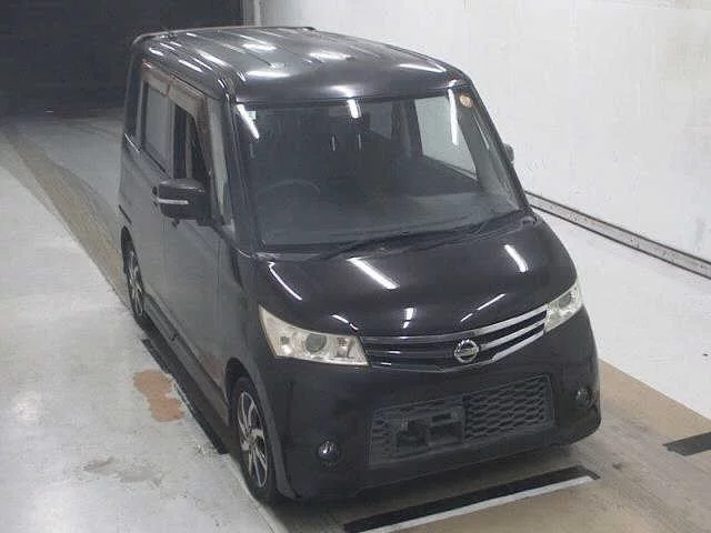 Nissan Roox 2009