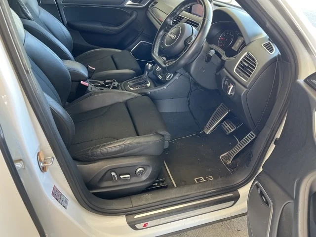 Audi Q3  с аукциона в Японии