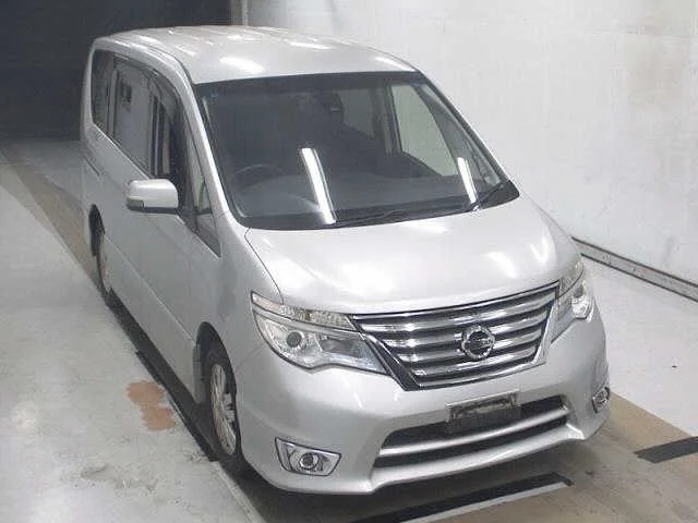Nissan Serena 2016