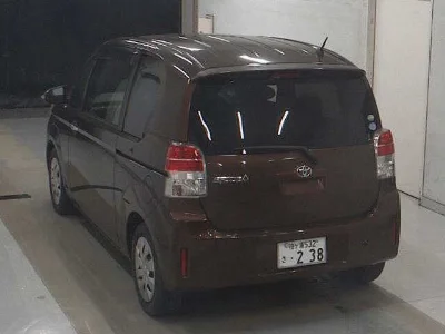 Toyota Spade