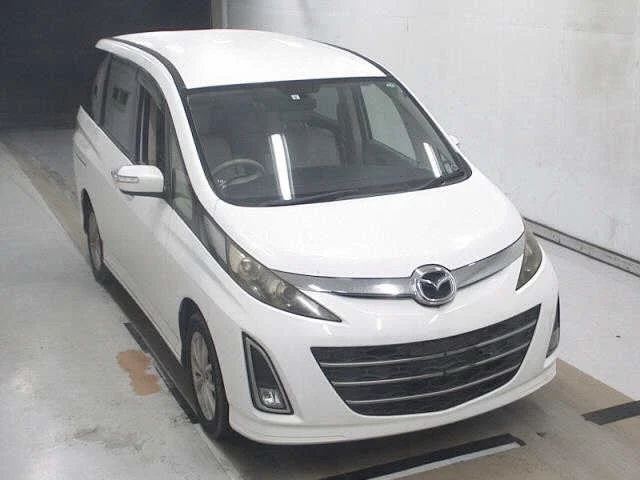 Mazda Biante 2011