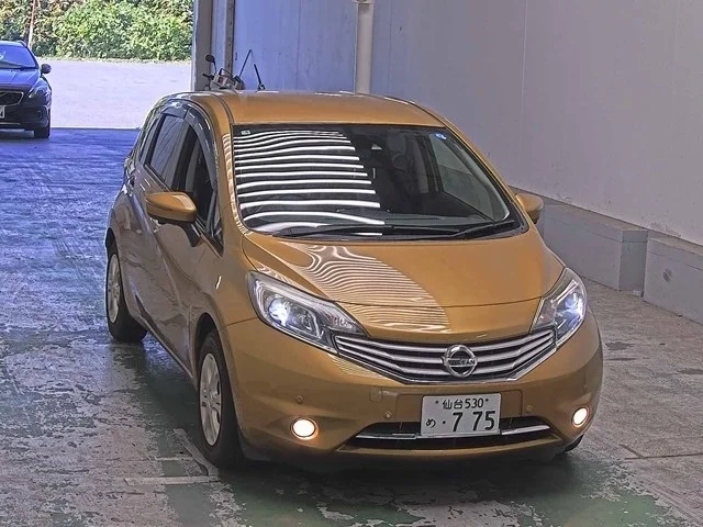 Nissan Note 2015