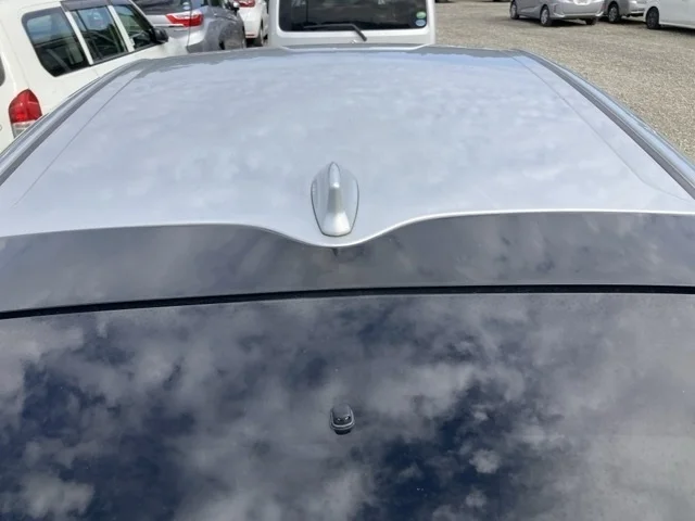 Toyota Prius  с аукциона в Японии
