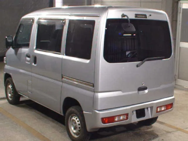 Mitsubishi Minicab  с аукциона в Японии