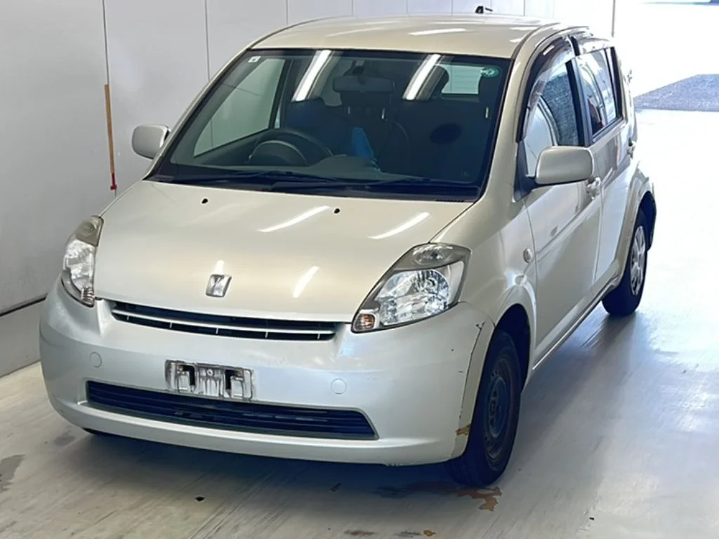 Toyota Passo 2005