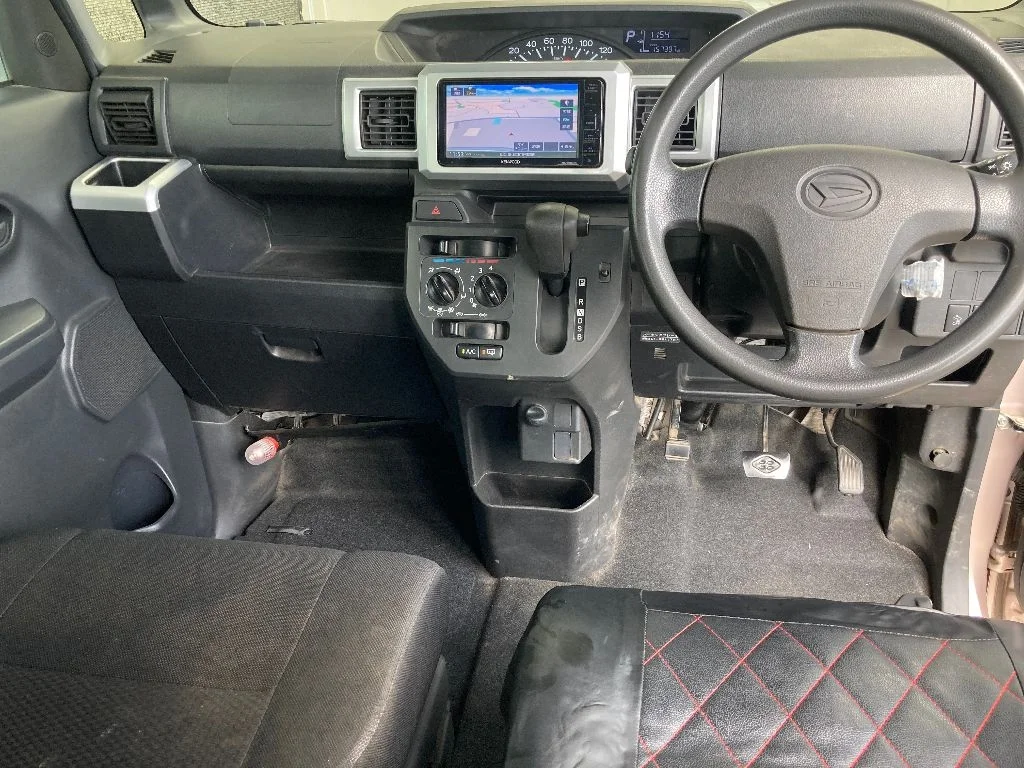 Daihatsu HIJET CADDY  с аукциона в Японии