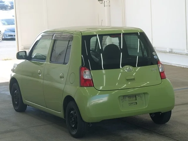 Daihatsu Esse  с аукциона в Японии