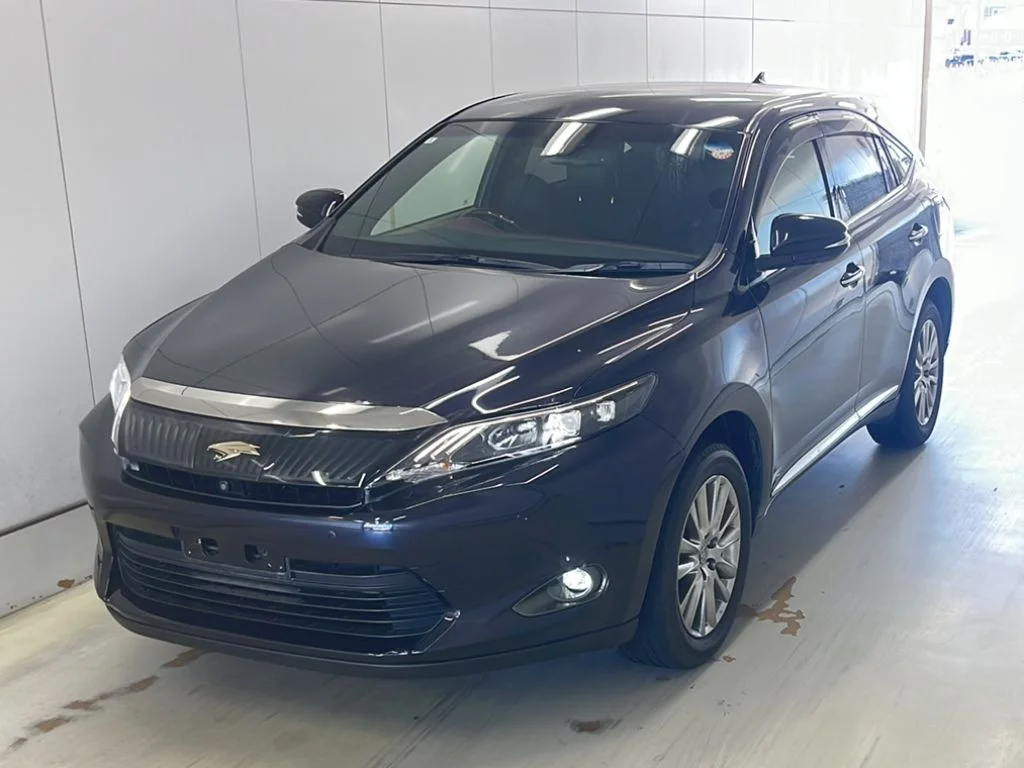 Toyota Harrier 2016