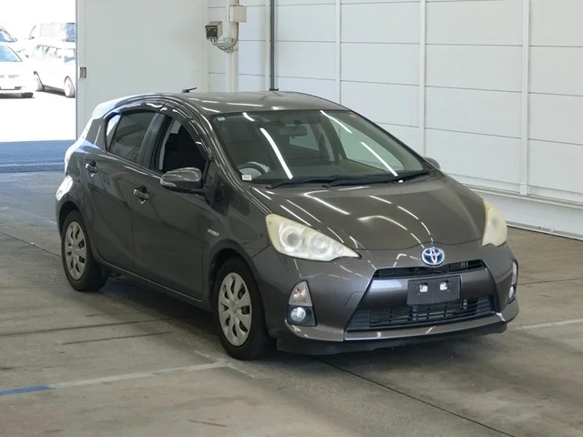 Toyota Aqua 2012