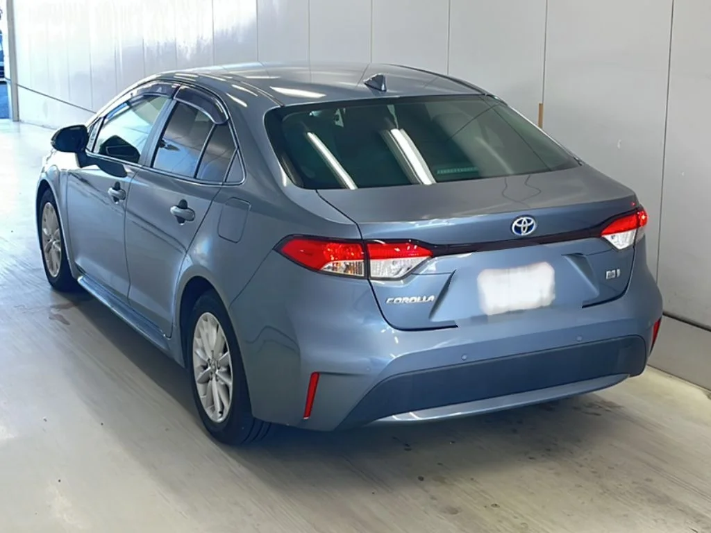 Toyota Corolla  с аукциона в Японии