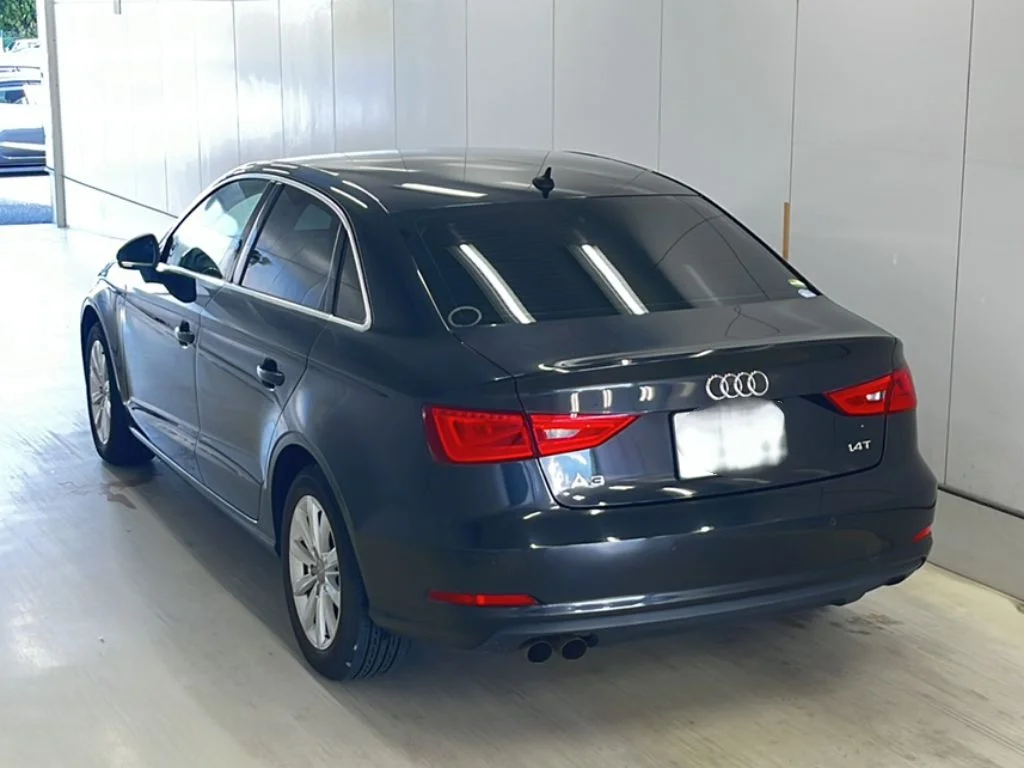 Audi A3  с аукциона в Японии