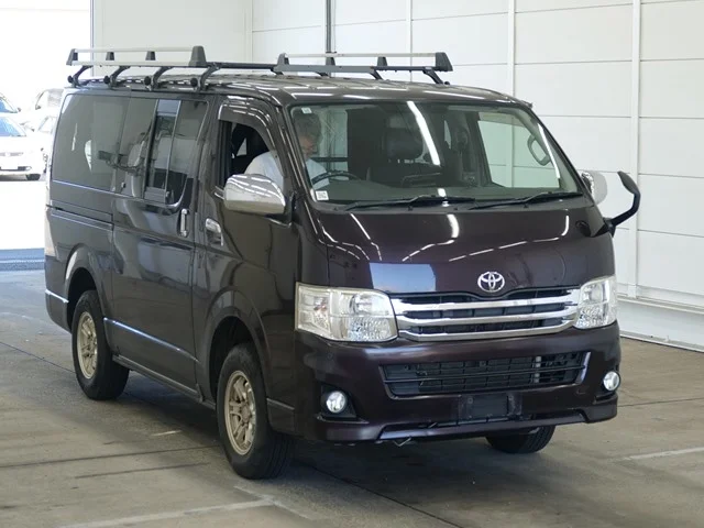 Toyota HiAce Van 2013