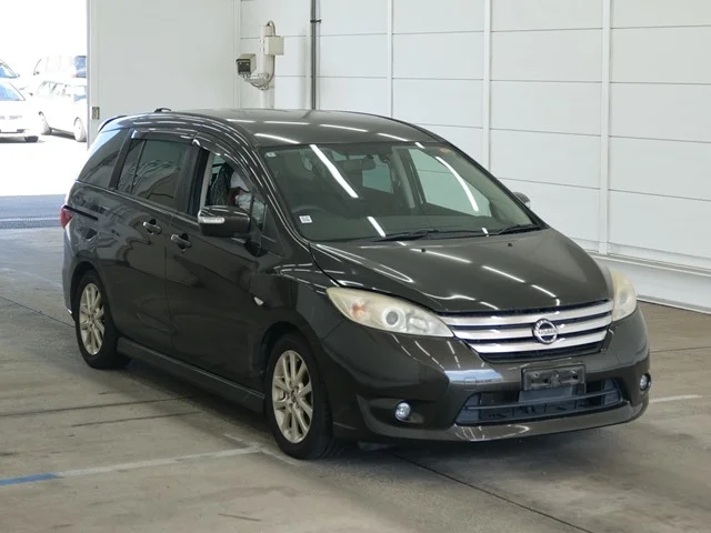 Nissan Lafesta 2016
