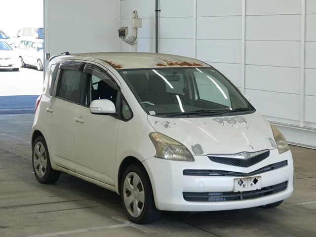 Toyota Ractis 2007