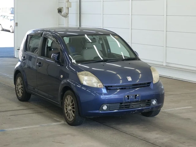 Toyota Passo 2005