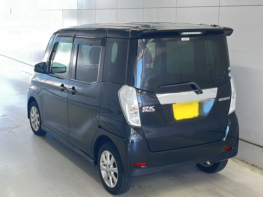 Mitsubishi EK SPACE CUSTOM 2015