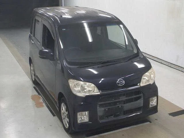 Daihatsu Tanto Exe 2011
