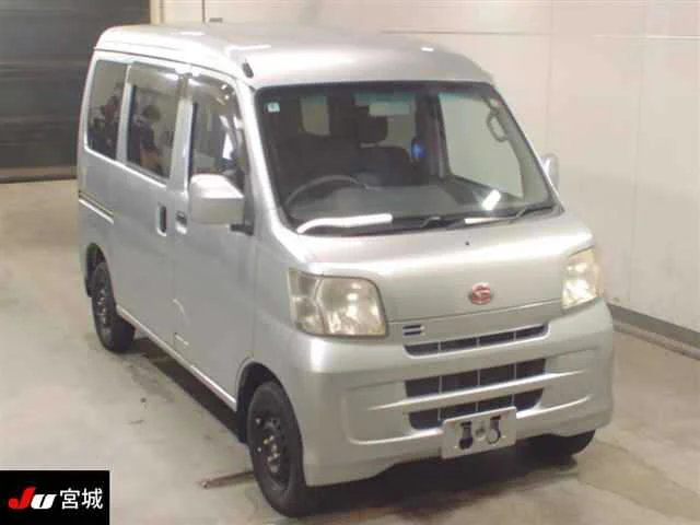 Daihatsu Hijet Cargo 2013