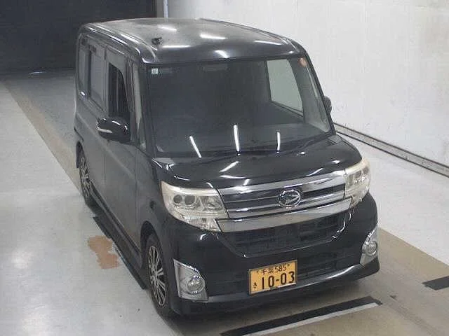 Daihatsu Tanto 2013