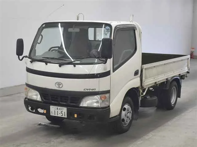 Toyota Dyna  с аукциона в Японии