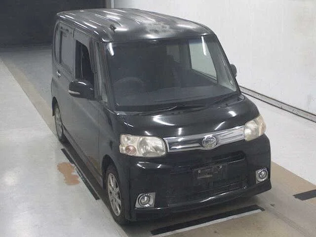 Daihatsu Tanto 2012