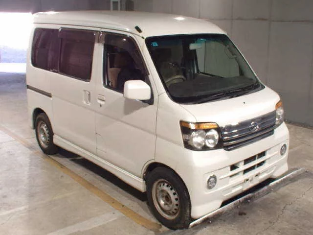 Daihatsu Atrai 2011
