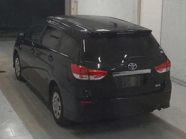 Toyota Wish  с аукциона в Японии
