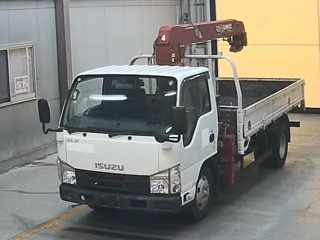 Isuzu Elf 2018