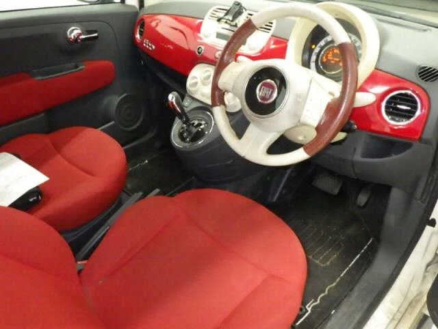 Fiat 500  с аукциона в Японии