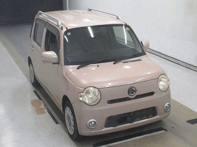 Daihatsu Mira Cocoa 2010