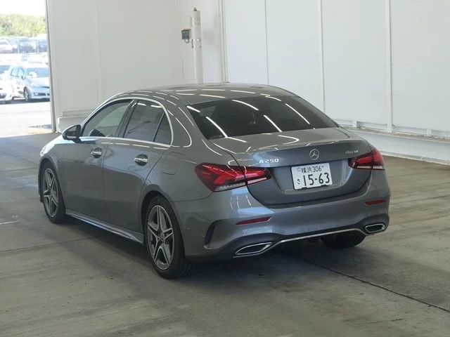 Mercedes-Benz A-Class  с аукциона в Японии