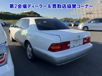 Toyota Celsior