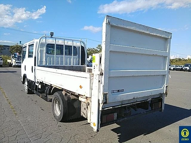 Isuzu Elf  с аукциона в Японии