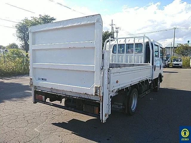Isuzu Elf  с аукциона в Японии