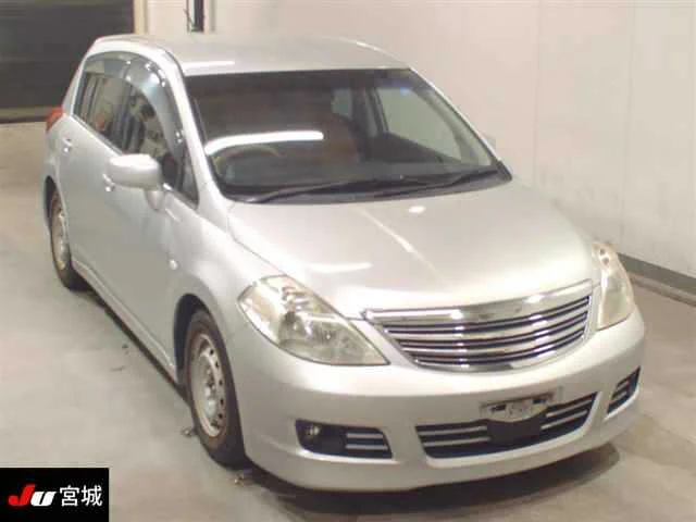 Nissan Tiida 2009