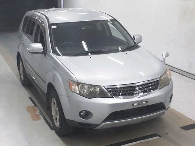 Mitsubishi Outlander 2011