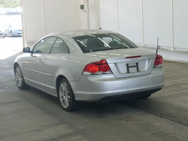 Volvo C70  с аукциона в Японии