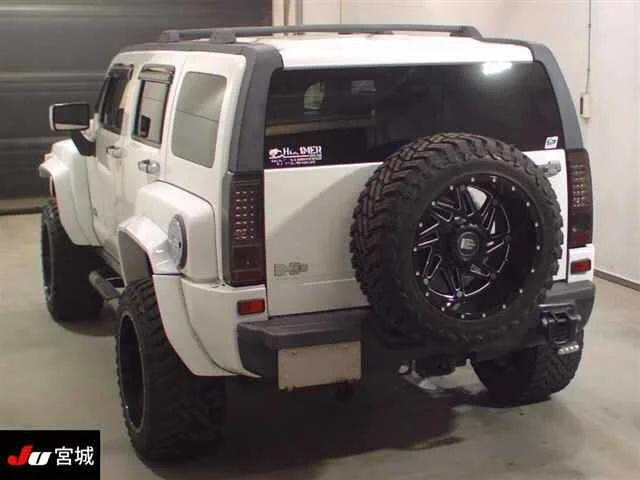Hummer HUMMER H3  с аукциона в Японии