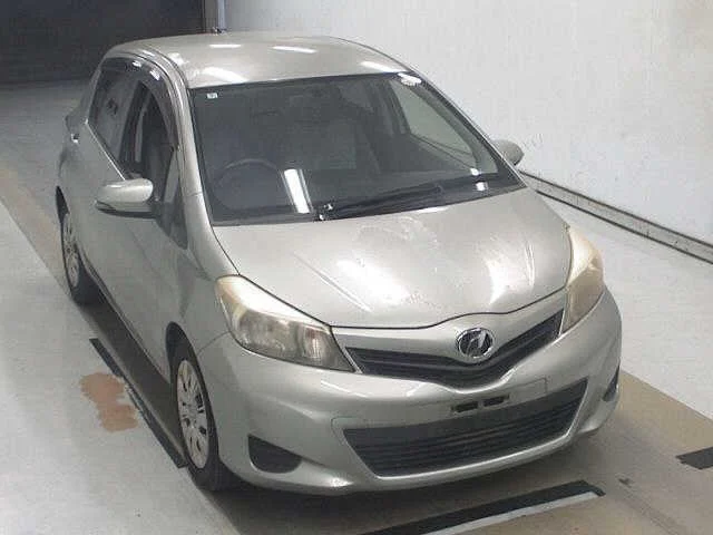 Toyota Vitz 2012