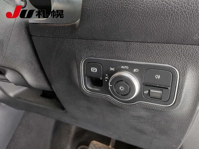 Mercedes-Benz GLB-Class  с аукциона в Японии