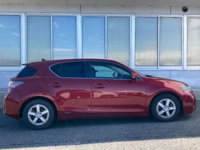 Lexus CT200h