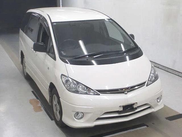 Toyota Estima 2003