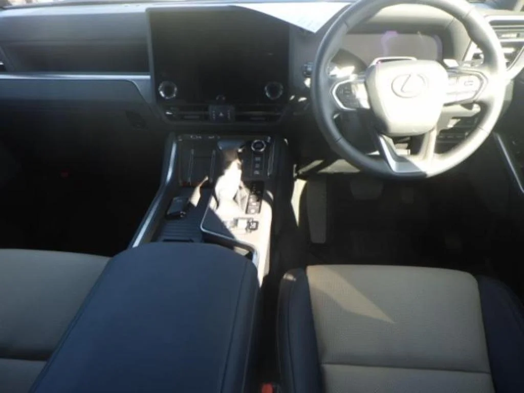 Lexus GX550  с аукциона в Японии