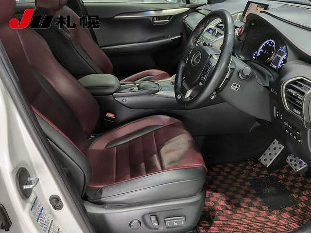 Lexus NX300  с аукциона в Японии
