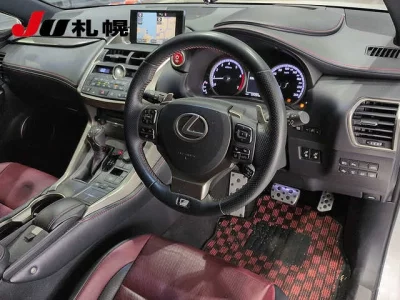 Lexus NX300
