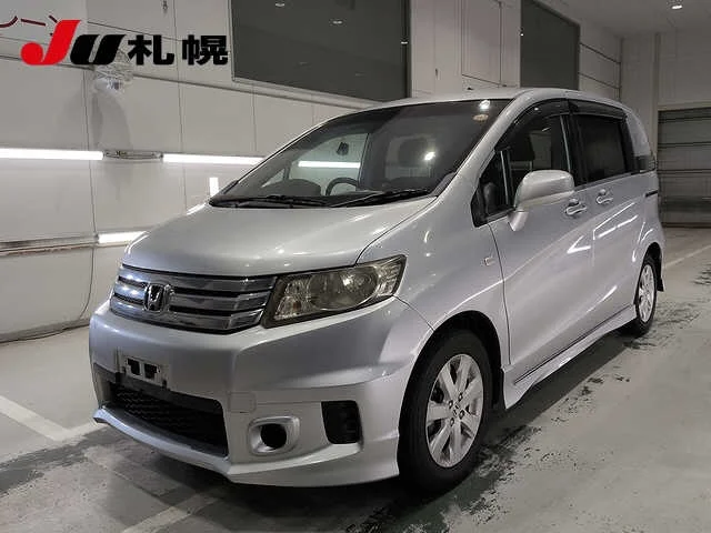 Honda Freed Spike 2010