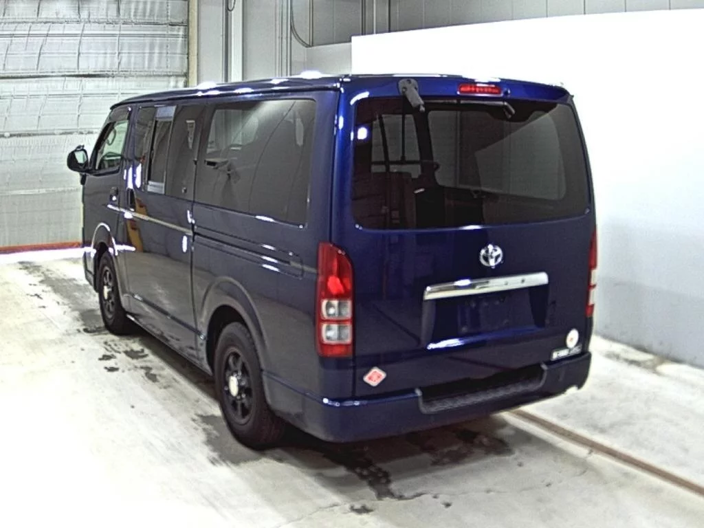 Toyota RegiusAce 2012